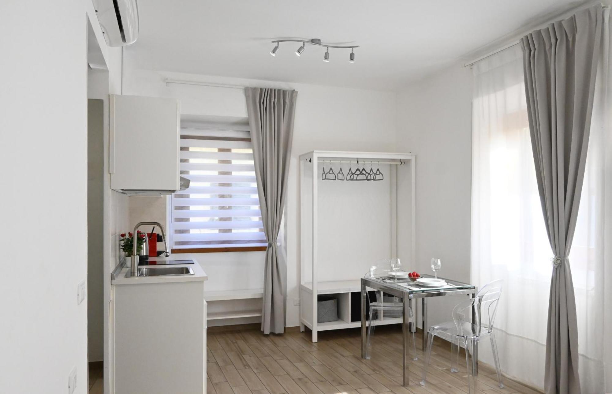 Dream Holiday Suite David With Dome View Lift & Ac Florens Exteriör bild